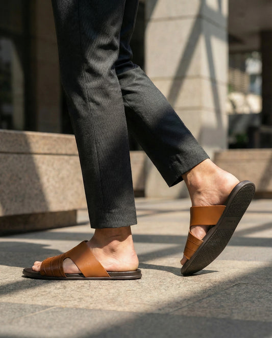 CGSC 26 BRWN Leather Slipper